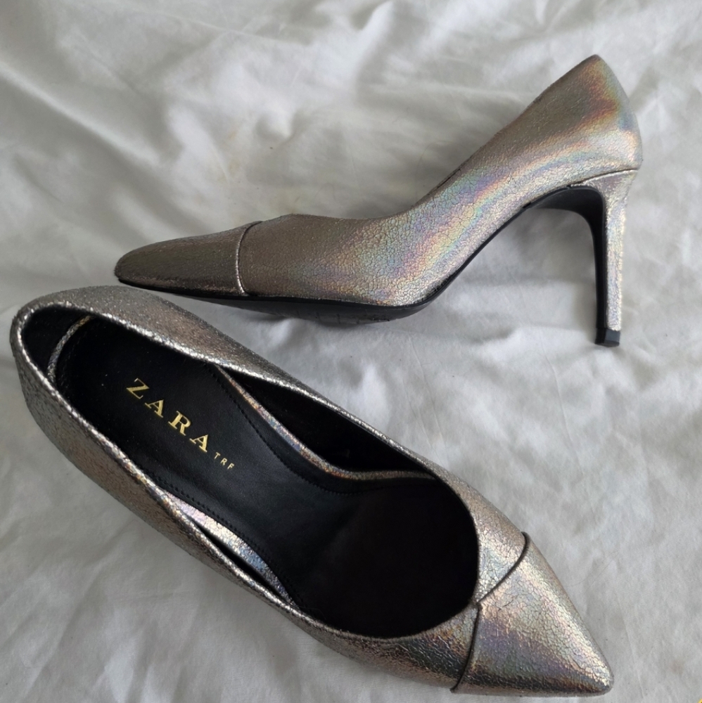 Zara Holographic Silver Pointed Toe Heels Womens Size 6